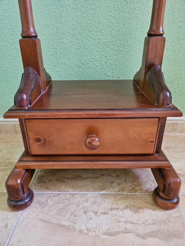 Galán de noche madera