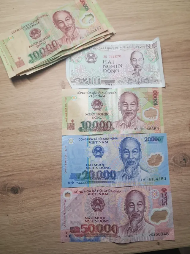 Lote de Notas do Vietnã Dong