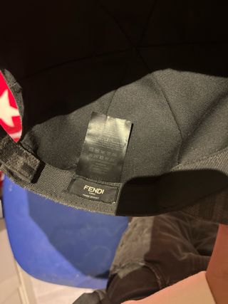 Gorra Fendi Negra FF