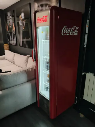 Nevera Coca-Cola Roja Vintage