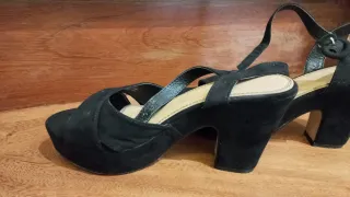 Sandalias negras plataforma Talla 37