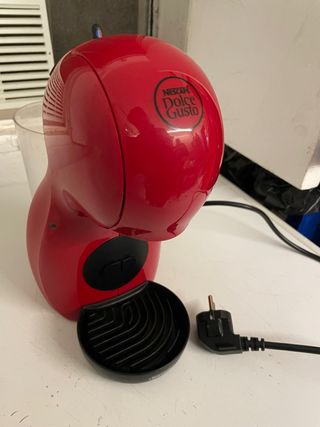 Cafetera Dolce Gusto Roja