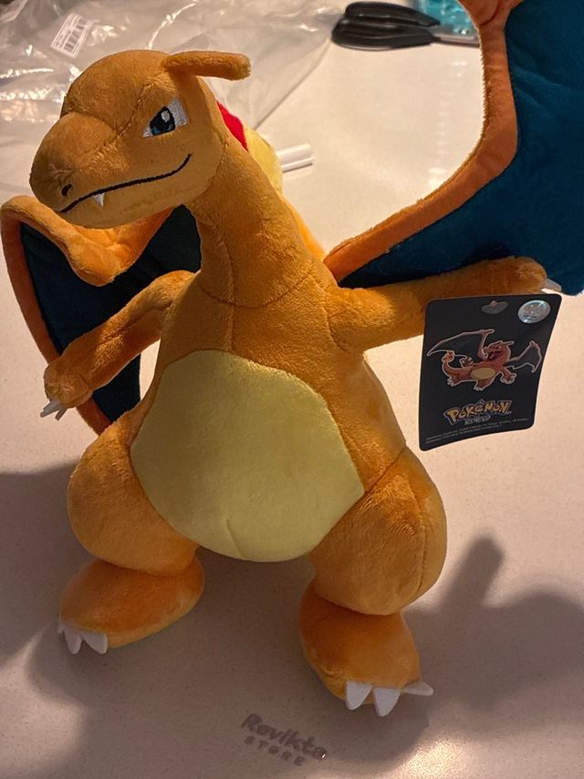 Peluche Charizard Pokémon