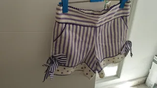 Bermudas niña rayas morado y blanco