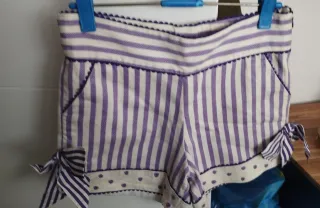 Bermudas niña rayas morado y blanco