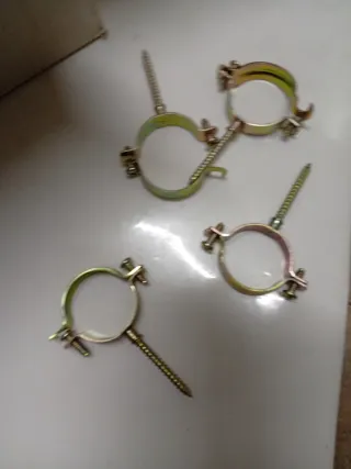 Abrazaderas metálicas 35mm (Pack)