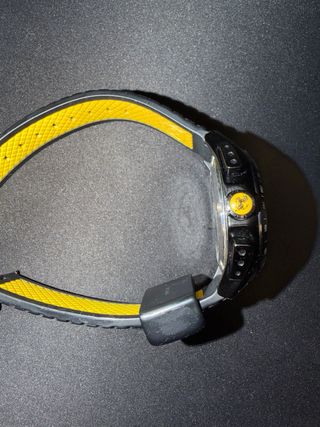Reloj Ferrari Inter Corsa Amarillo