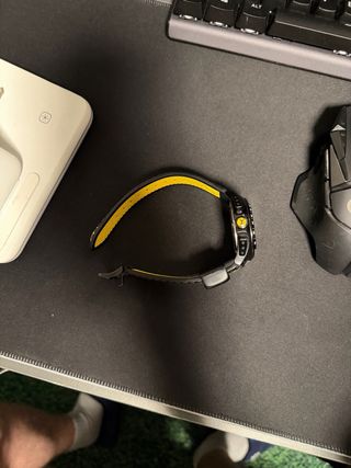 Reloj Ferrari Inter Corsa Amarillo