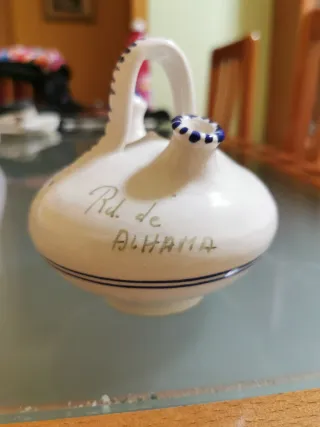 Botijo pequeño decorativo pintado a mano