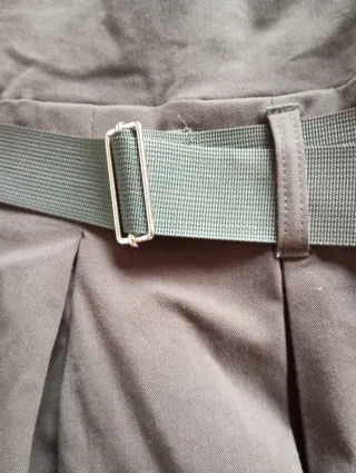 Vestido polo gris con cinturón