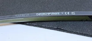 Gafas de sol Armani negras y verde oliva