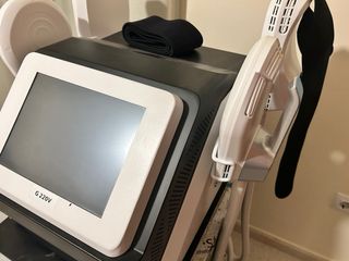 Alquiler Máquina EMSculpt