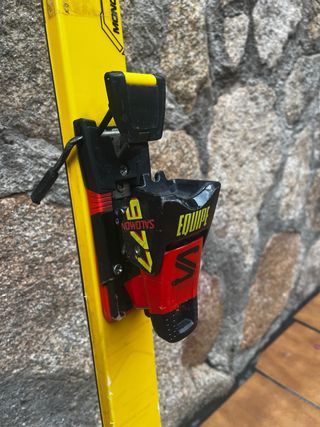 Esquís Salomon 8000 2m + Fijaciones