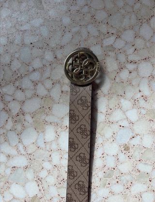 Cinturón Guess Reversible Marrón y Dorado