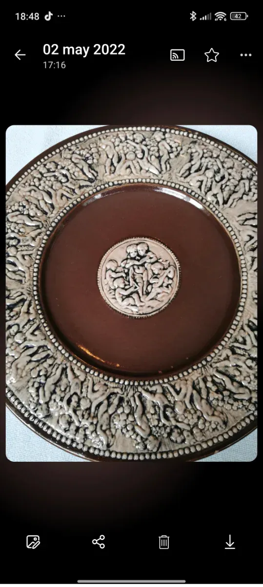 Plato Decorativo Cerámica Relieve