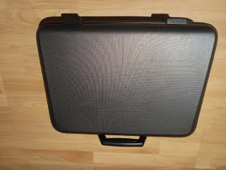 Maletín ejecutivo Prince con contraseña