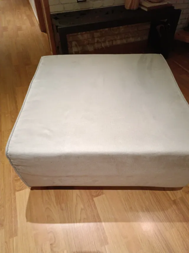 Puff otomana beige tela