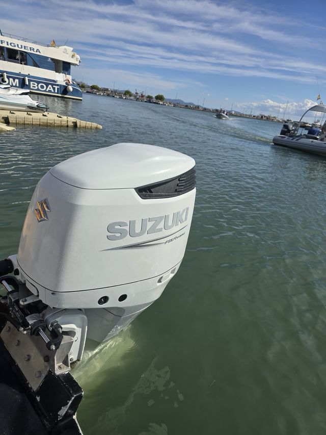 Semirrígida 860 PRO