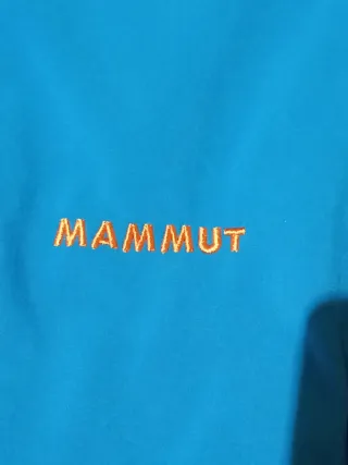 Chaqueta Mammut azul y naranja