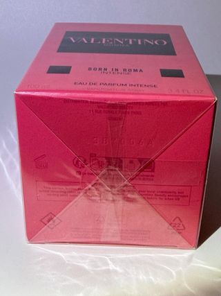 Valentino Donna Born in Roma Intense Eau de Parfum