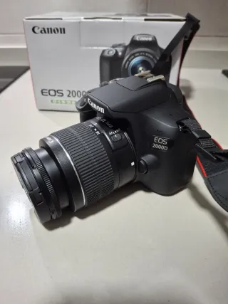 Canon EOS 2000D EF-S 18-55mm Kit
