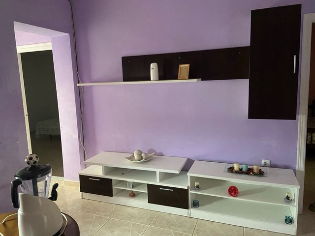 Mueble TV modular blanco y marrón