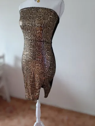 Vestido palabra de honor estampado animal