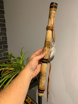 Flauta nativa en tono medio agudo