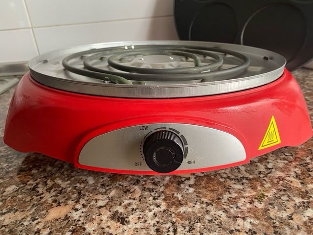 Crepera eléctrica roja