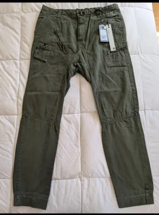 Pantalón G-Star RAW original a estrenar.