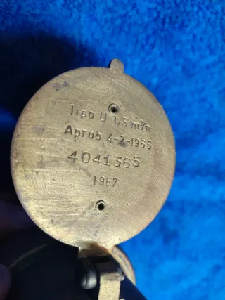 Contador de agua vintage DELFIN