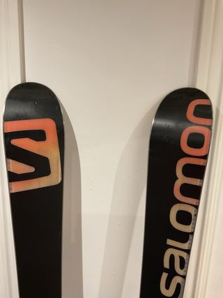 Esquís Salomon Suspect 2014