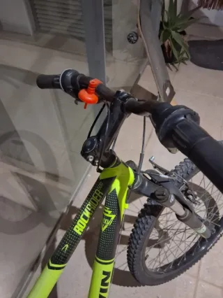 Bicicleta Btwin Rockrider