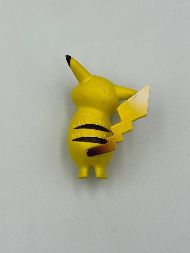 Figura Pikachu