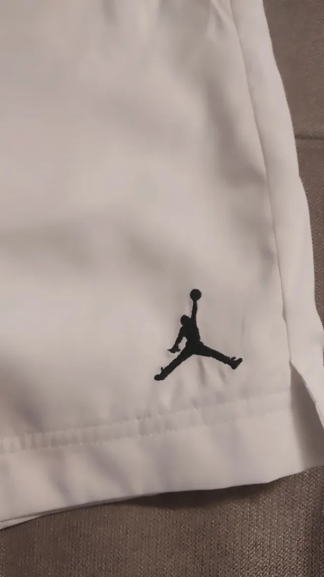 Pantaloncini Jordan bianchi taglia XL