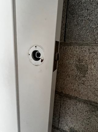 Puerta madera lacada blanco con cristal