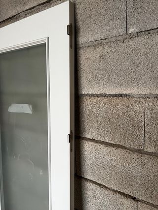 Puerta madera lacada blanco con cristal