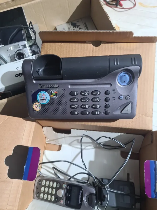 Teléfono Panasonic KX-TCD715 Digital DECT