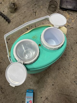 Nevera con dispensador