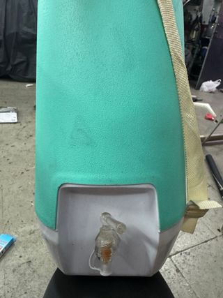 Nevera con dispensador