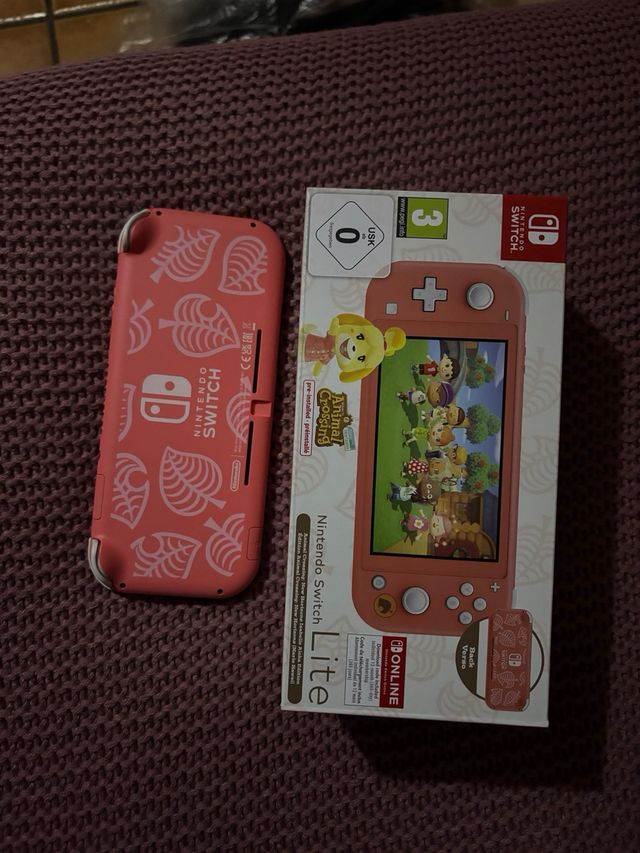 Nintendo Switch Lite Coral Versión Animal Crossing