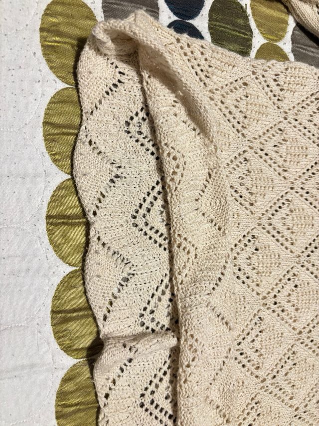 Jersey de punto calado beige