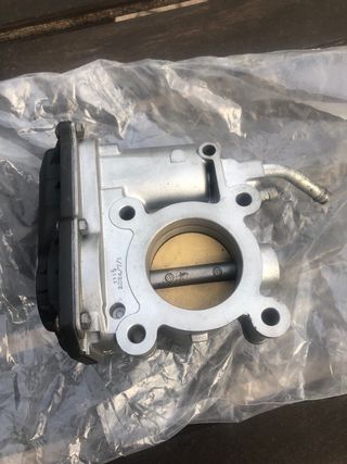 Cuerpo de aceleración smart 4.4 (Mitsubishi )