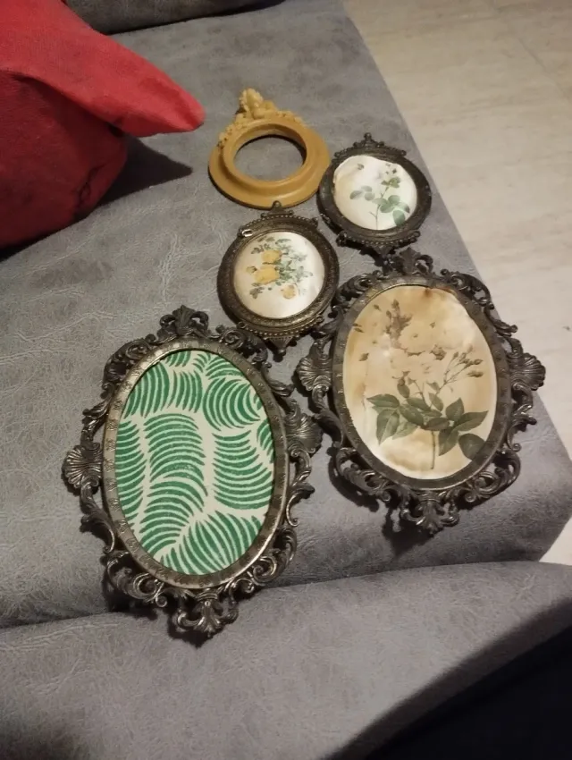 Marcos de hierro coleccionables