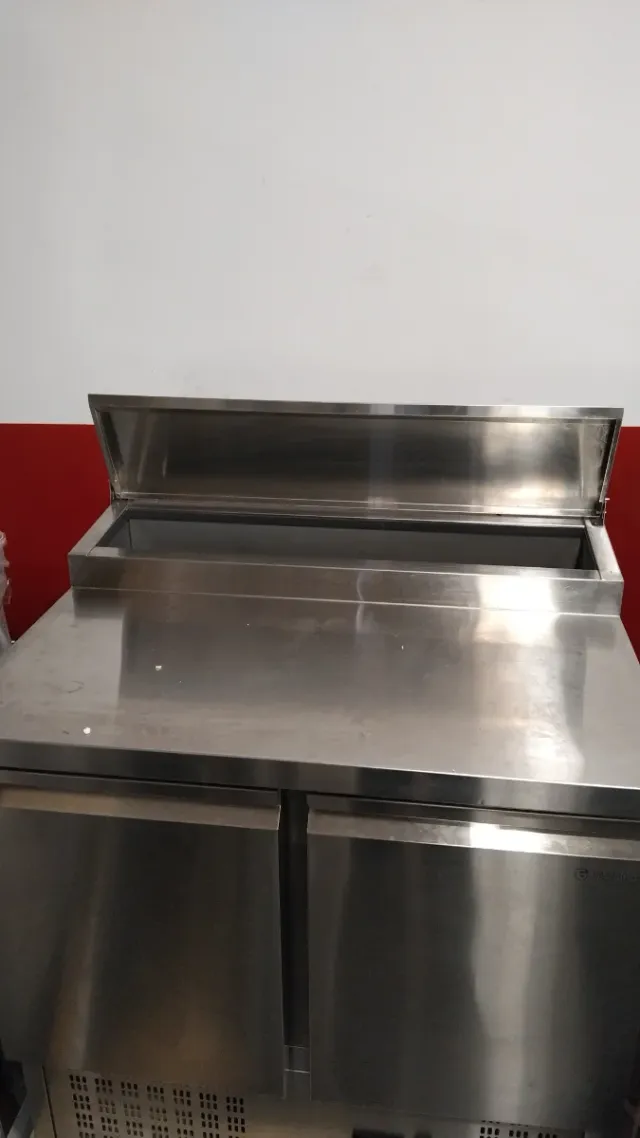 Mesa de ingredientes de acero inoxidable