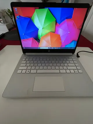 Portátil HP 14"