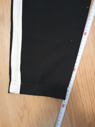 Pantalón negro Pull&Bear mujer