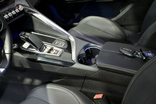 Peugeot 3008   1.5 BlueHDi 96kW SS GT EAT8