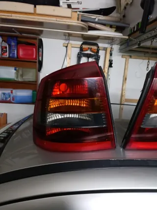 Tulipas Traseras Opel Astra G (Izquierda y Derecha