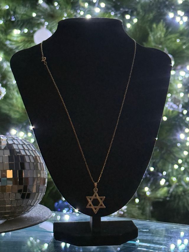 Cadena con Estrella de David de oro 18 kilates
